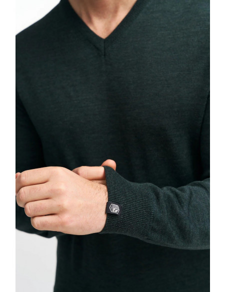 Ivanhoe Merino V-neck Rifle Green